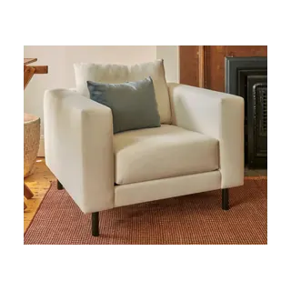 Sabai The Essential Club Chair